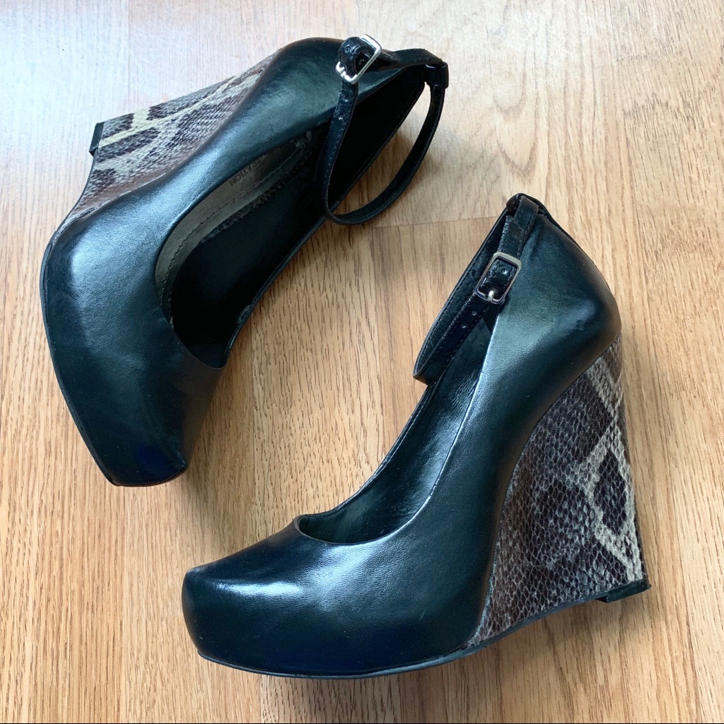 Bcbgeneration Black And Python Wedges